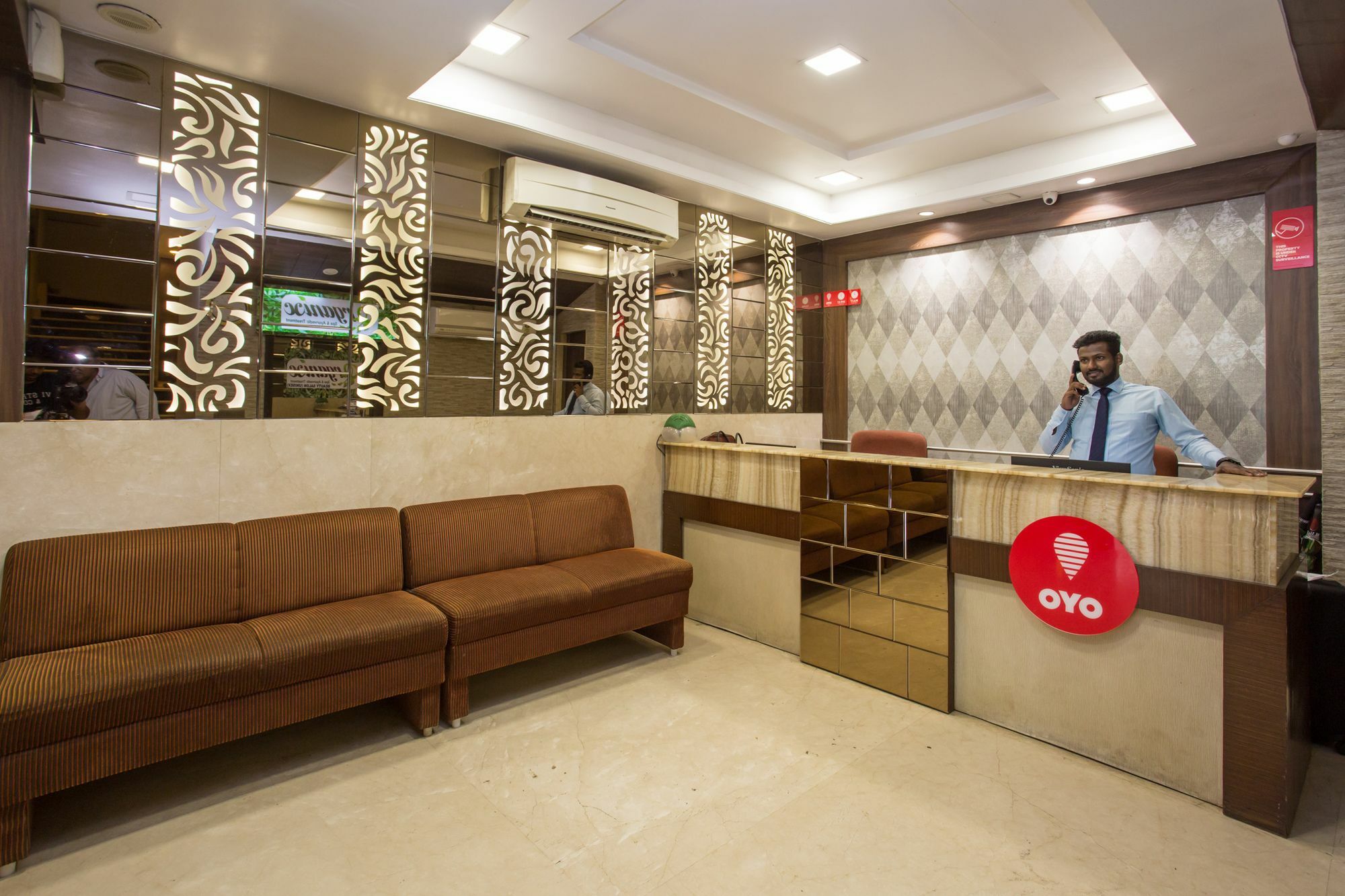 Oyo 10007 Hotel Grace Residency Mumbai Kültér fotó